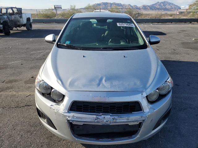  CHEVROLET SONIC 2013 Srebrny