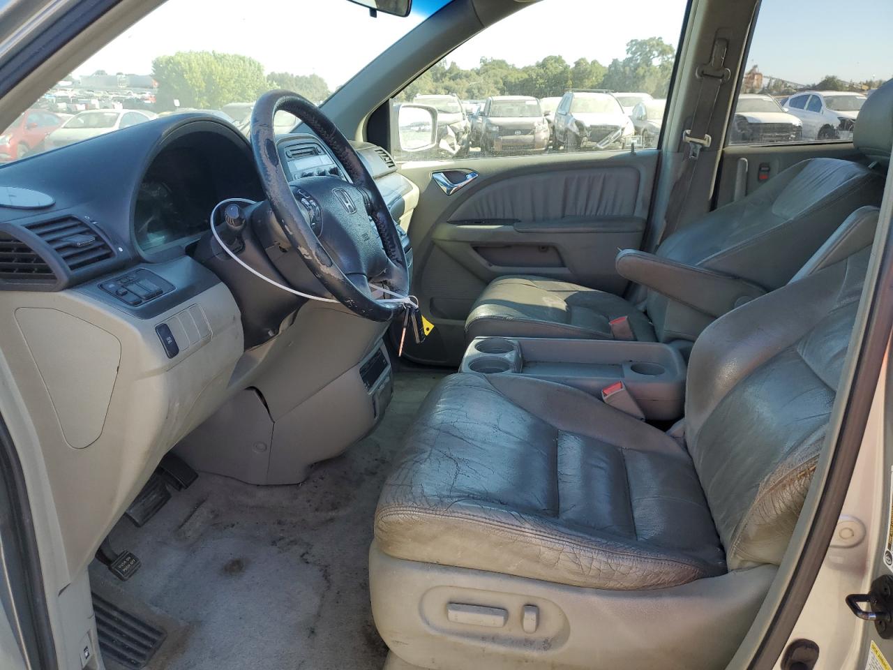 2006 Honda Odyssey Exl VIN: 5FNRL38736B070152 Lot: 64329225