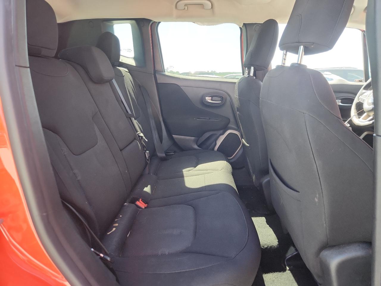 2016 Jeep Renegade Latitude VIN: ZACCJABT0GPD14808 Lot: 65605075