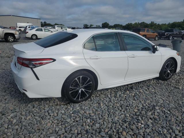  TOYOTA CAMRY 2019 Biały