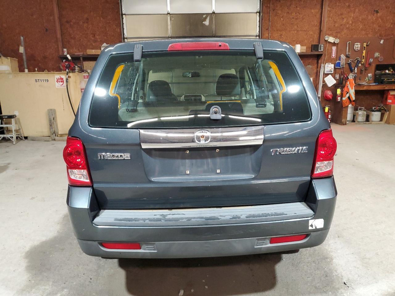 2008 Mazda Tribute I VIN: 4F2CZ02Z58KM18178 Lot: 63083005