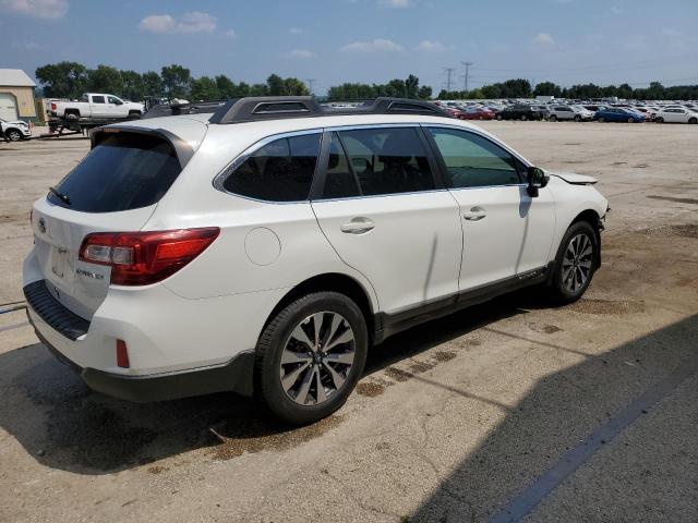  SUBARU OUTBACK 2015 Biały