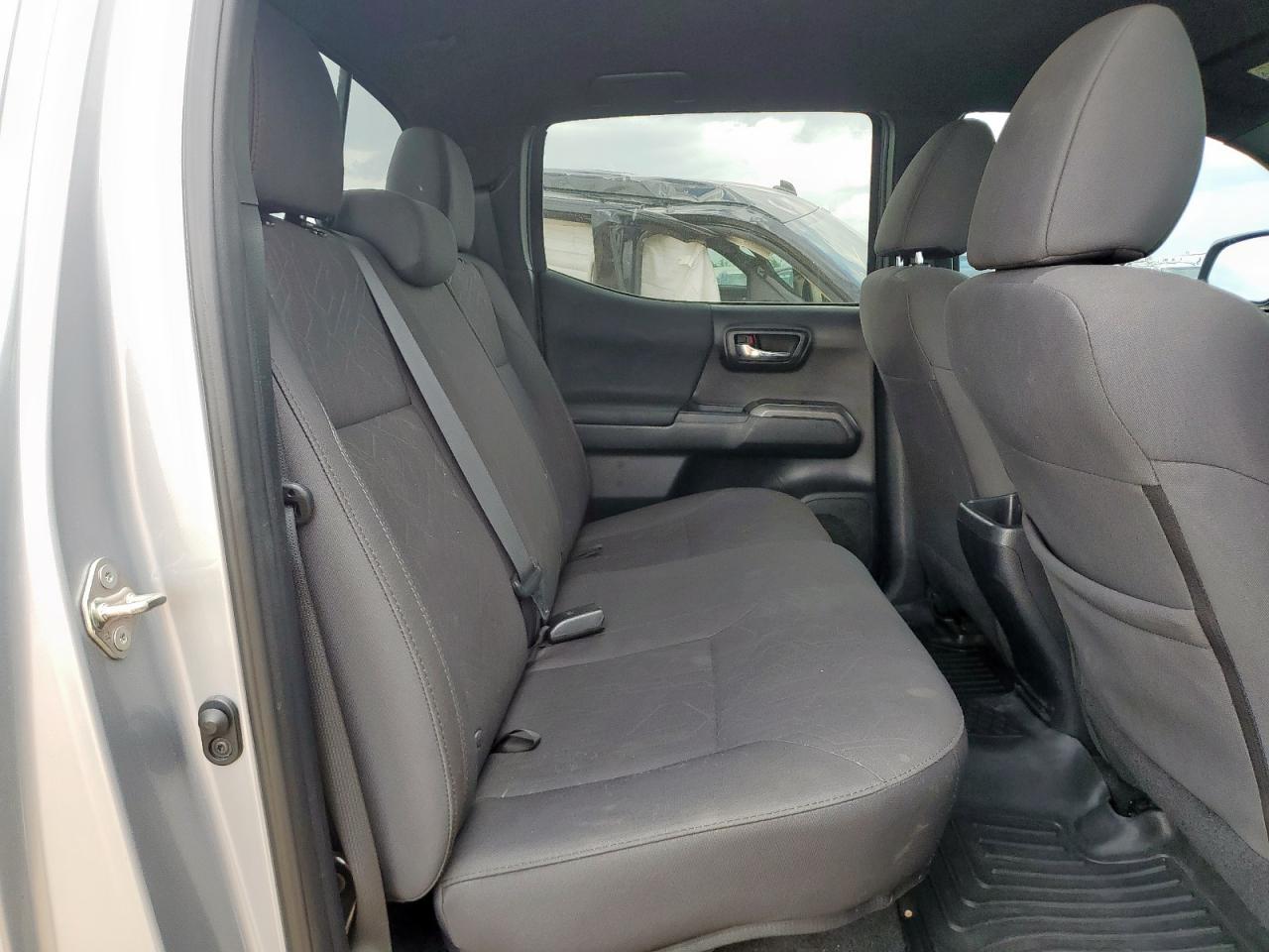 2017 Toyota Tacoma Double Cab VIN: 5TFCZ5AN0HX098850 Lot: 64188045