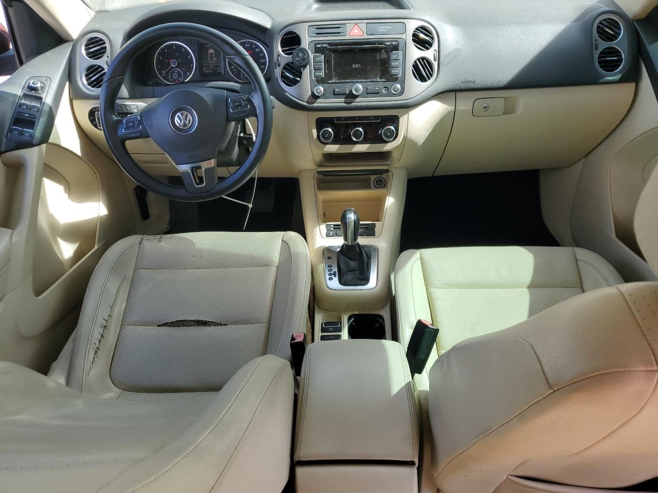 2011 Volkswagen Tiguan S VIN: WVGAV7AX4BW527089 Lot: 66289085