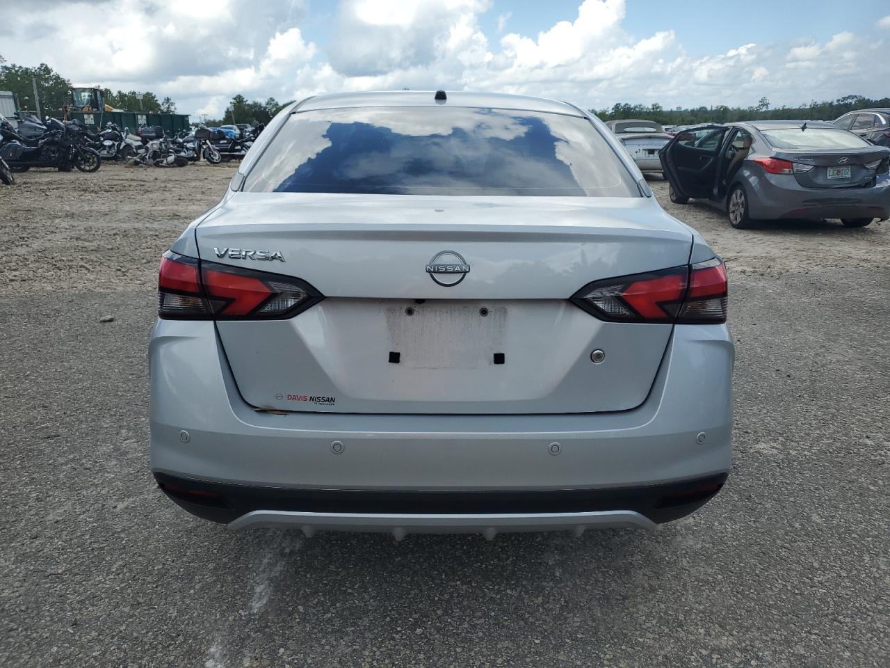 2024 Nissan Versa S VIN: 3N1CN8DV8RL911358 Lot: 63601745