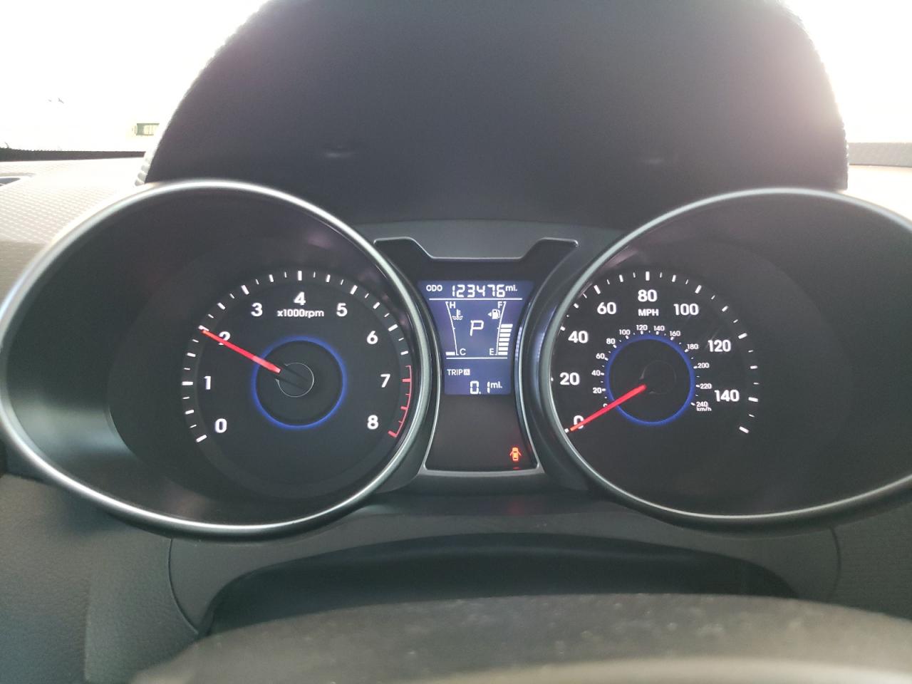 kmhtc6ad2gu254381 KMHTC6AD2GU254381 2016 Hyundai Veloster