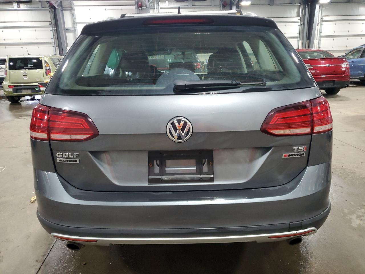 2018 Volkswagen Golf Alltrack S VIN: 3VWM17AU9JM756883 Lot: 63636155