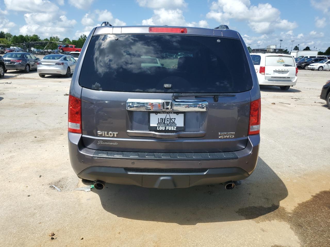 2015 Honda Pilot Touring VIN: 5FNYF4H90FB070040 Lot: 63870885