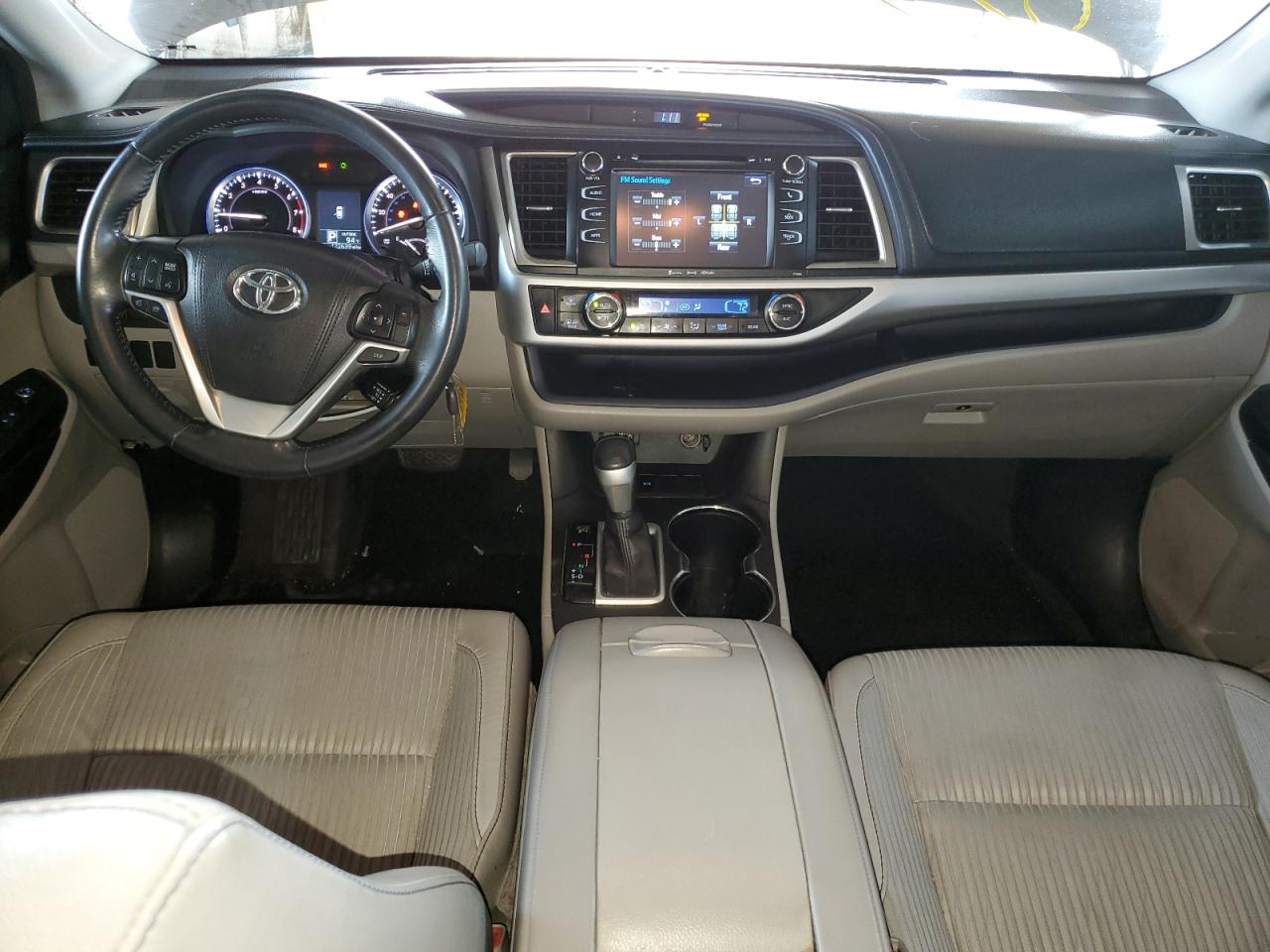 2016 Toyota Highlander Le VIN: 5TDZKRFH4GS186104 Lot: 65292665
