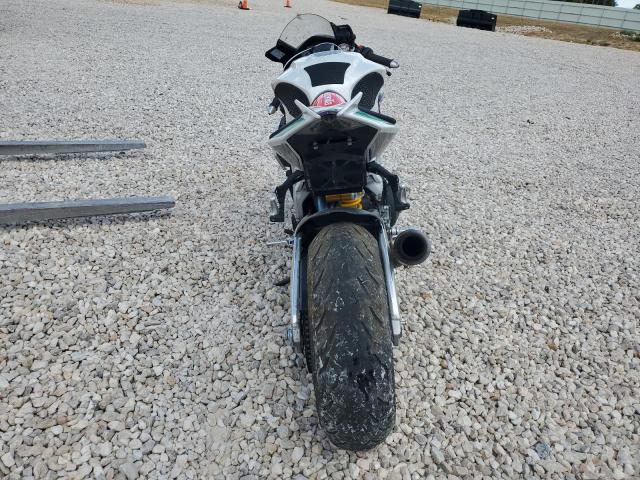 2020 APRILIA RSV4 RR  