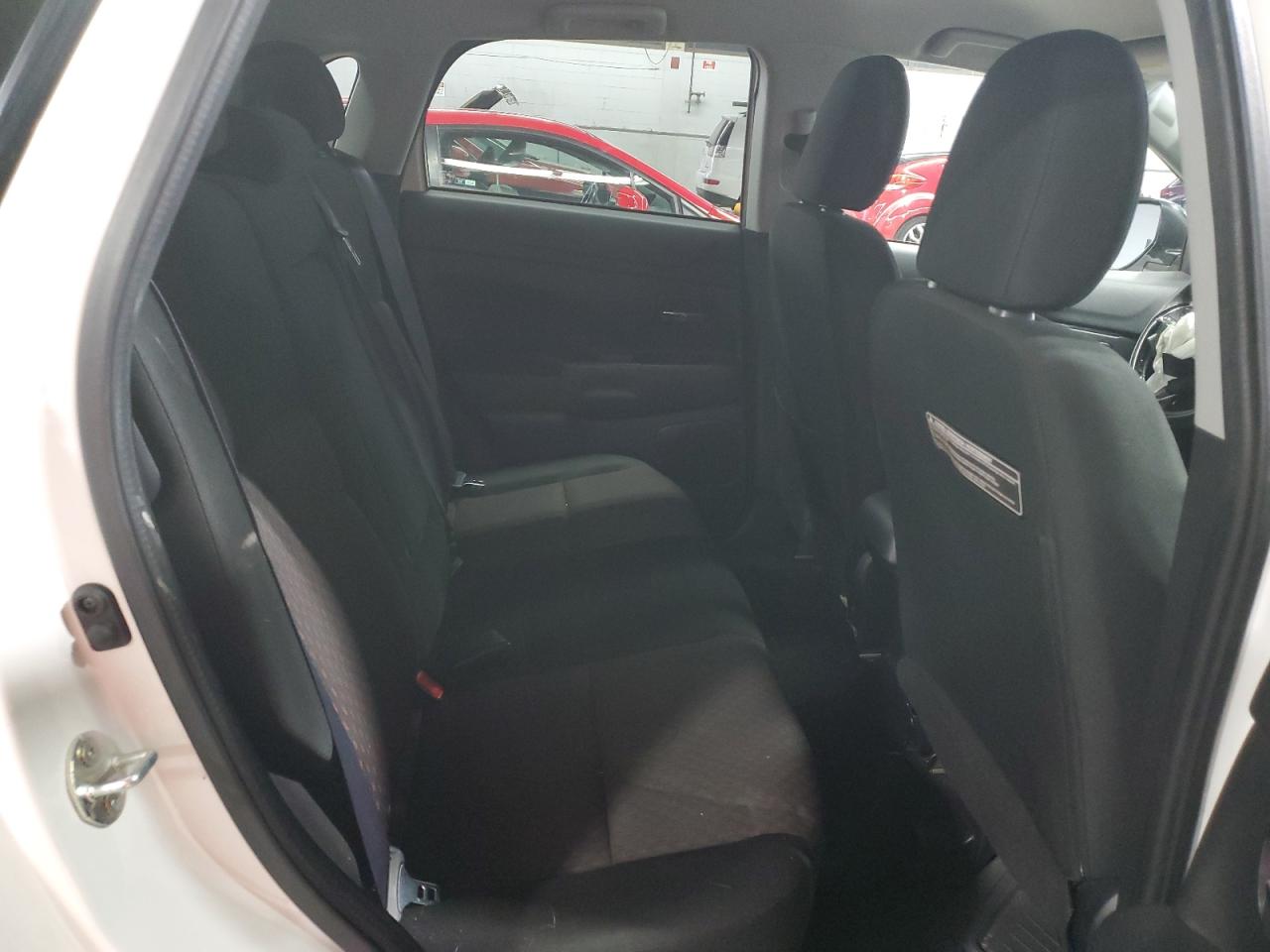 2017 Mitsubishi Outlander Sport Es VIN: JA4AR3AU4HZ003756 Lot: 64442335