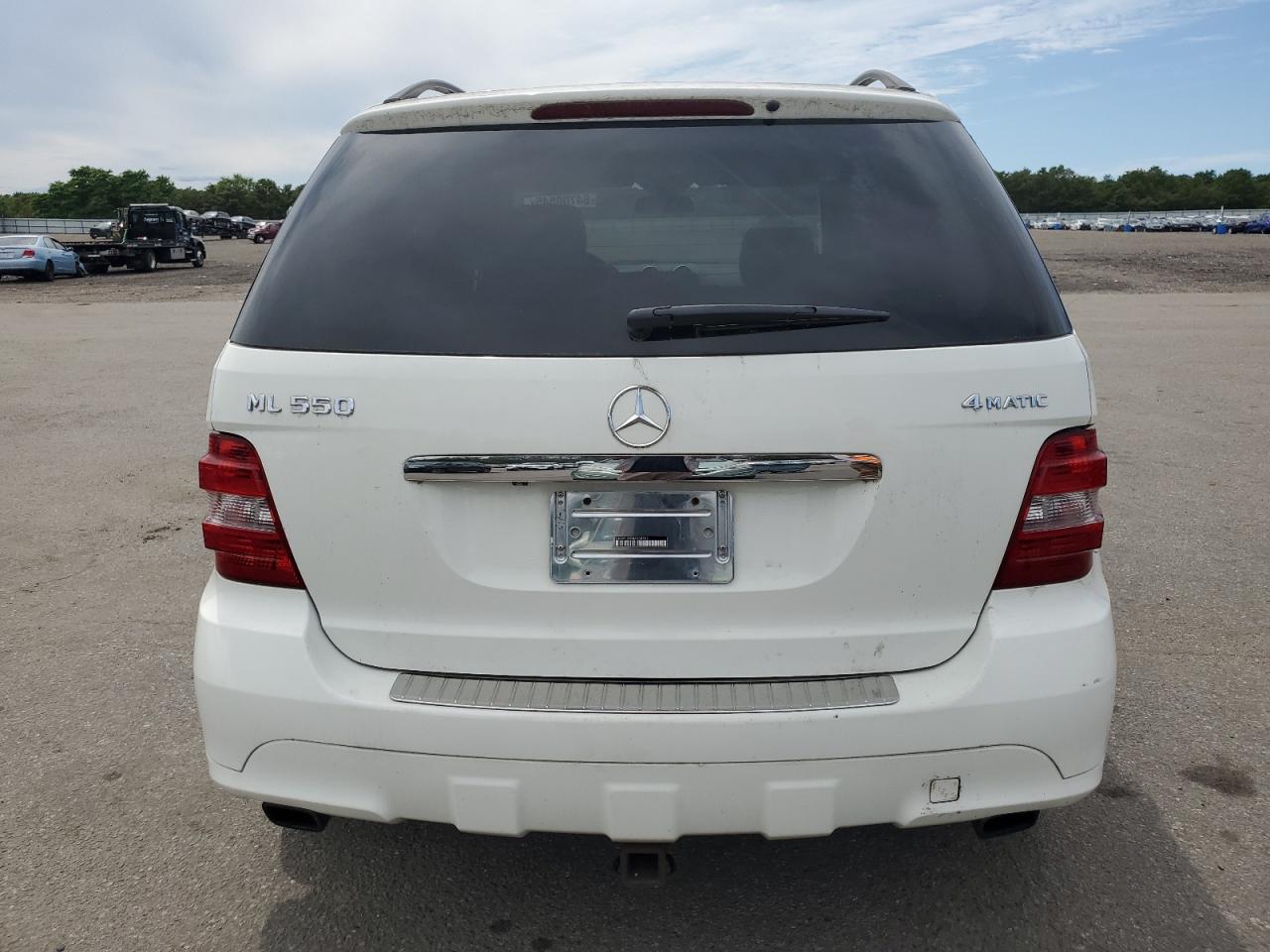 2008 Mercedes-Benz Ml 550 VIN: 4JGBB72E88A339756 Lot: 64700545
