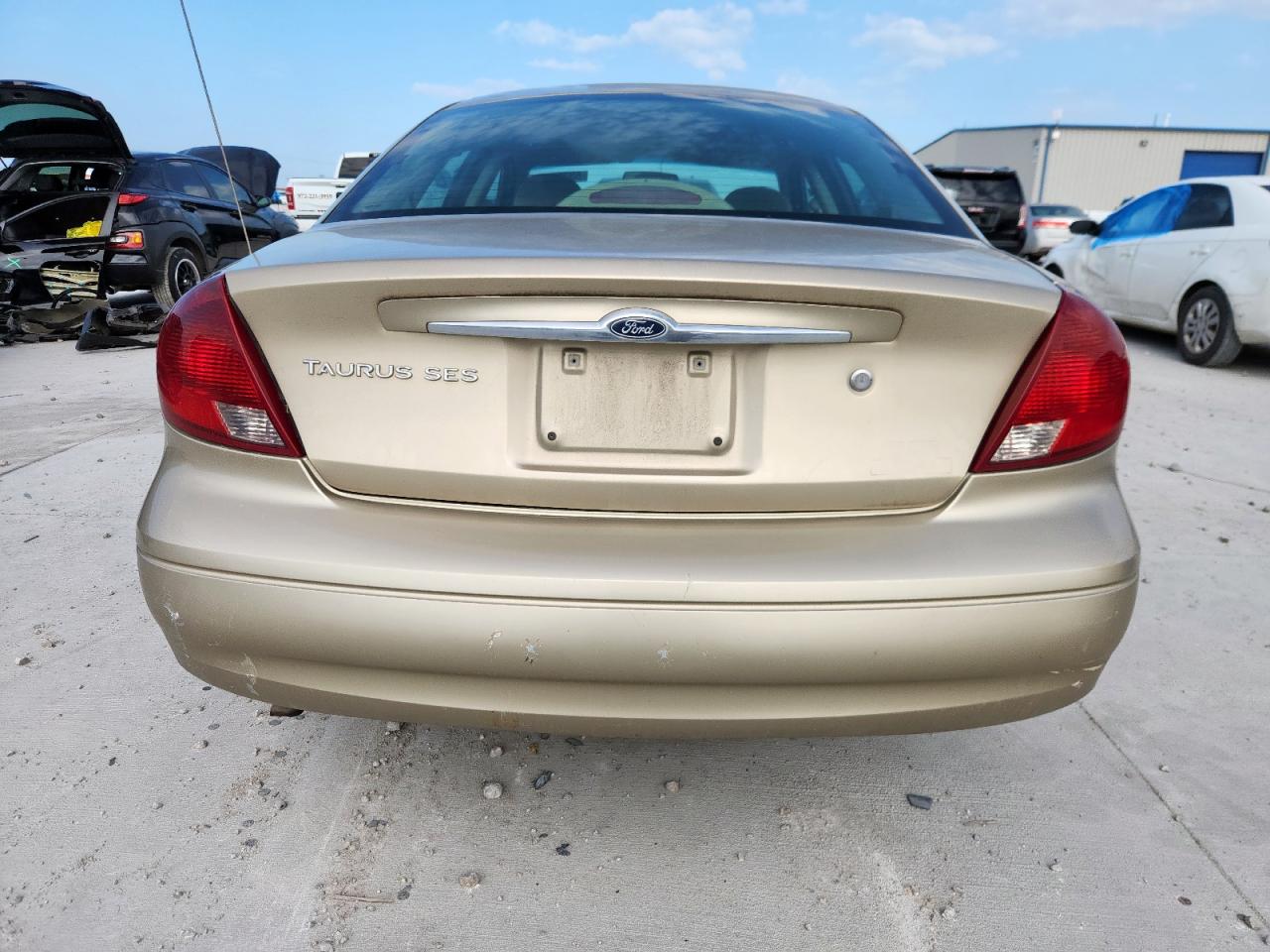 2001 Ford Taurus Ses VIN: 1FAFP55221A246028 Lot: 63705095