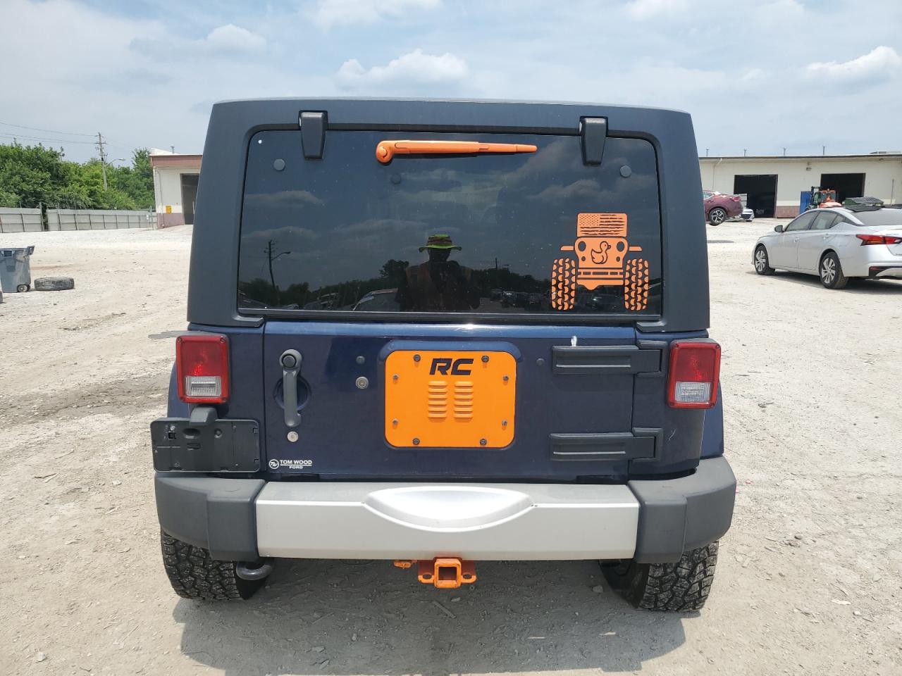 2013 Jeep Wrangler Unlimited Sahara VIN: 1C4BJWEG2DL562193 Lot: 67003385