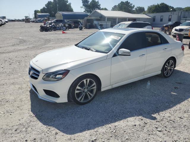 Sedans MERCEDES-BENZ E-CLASS 2016 Biały