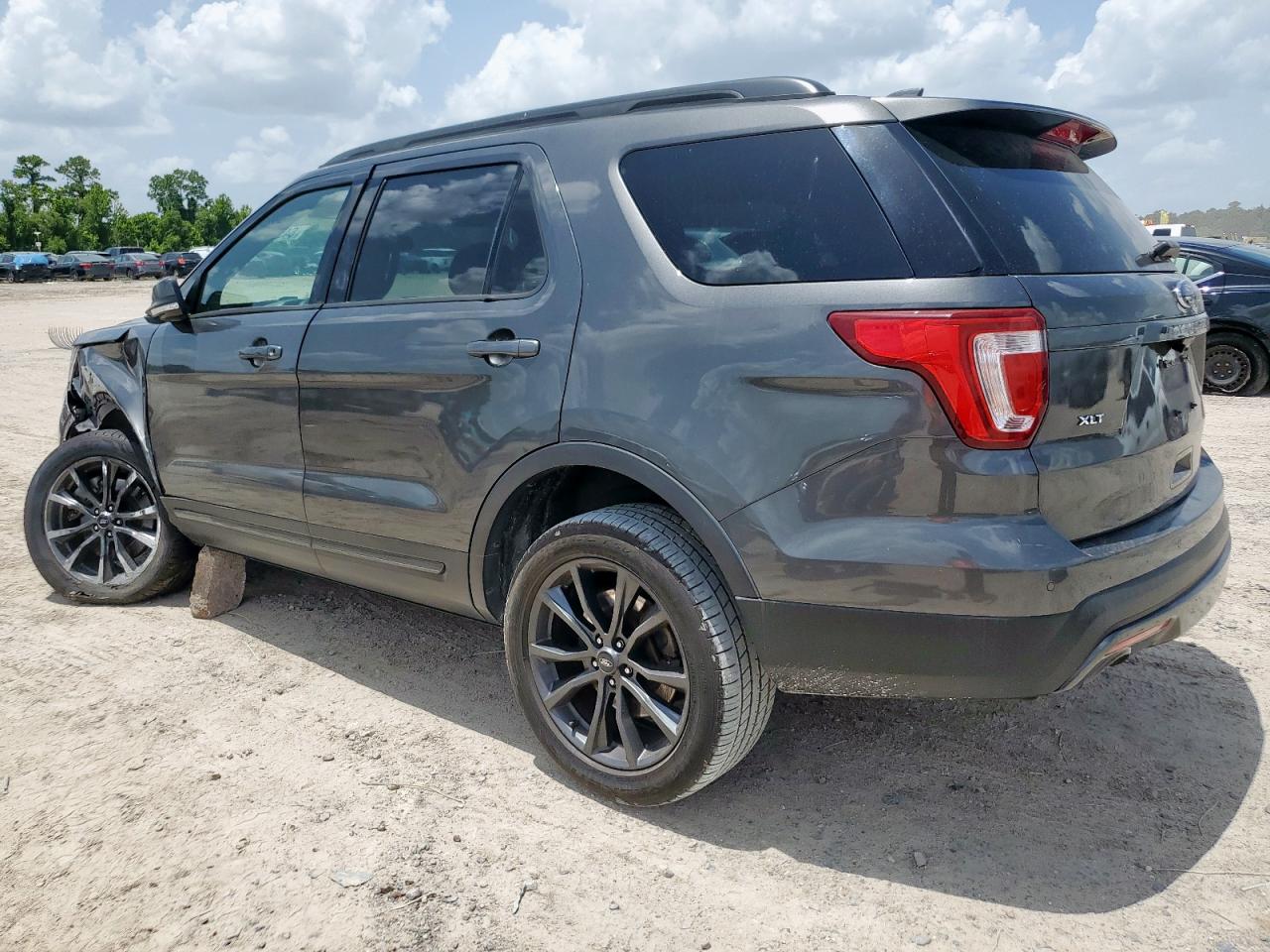 VIN: 1FM5K7D88HGD41816 2017 FORD EXPLORER