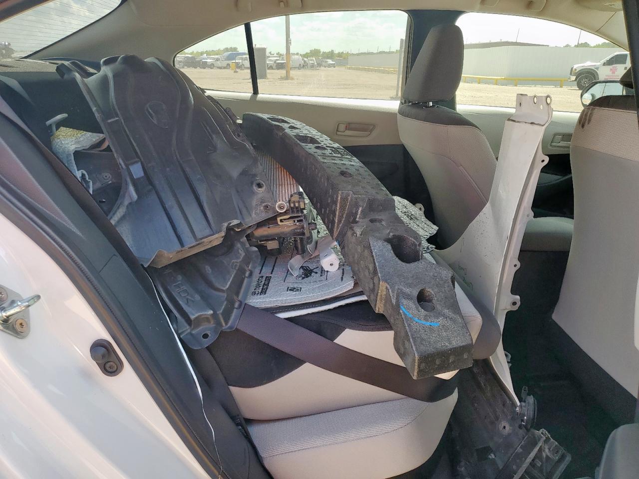 jtdbcmfe8r3056015 JTDBCMFE8R3056015 2024 Toyota Corolla Le