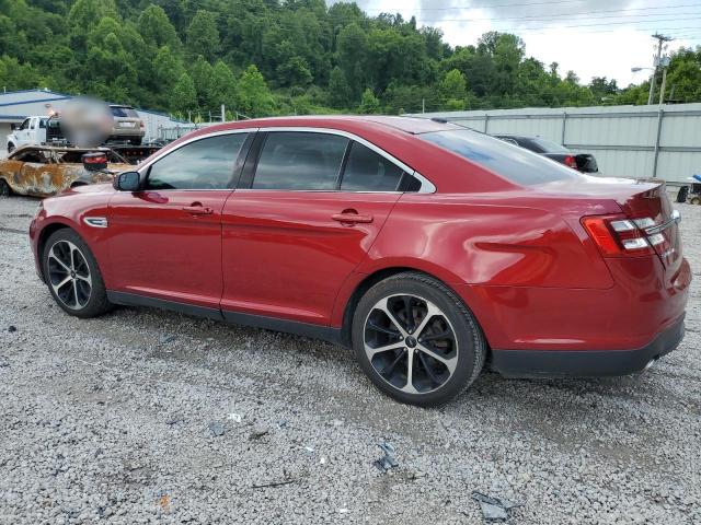 Sedans FORD TAURUS 2015 Czerwony