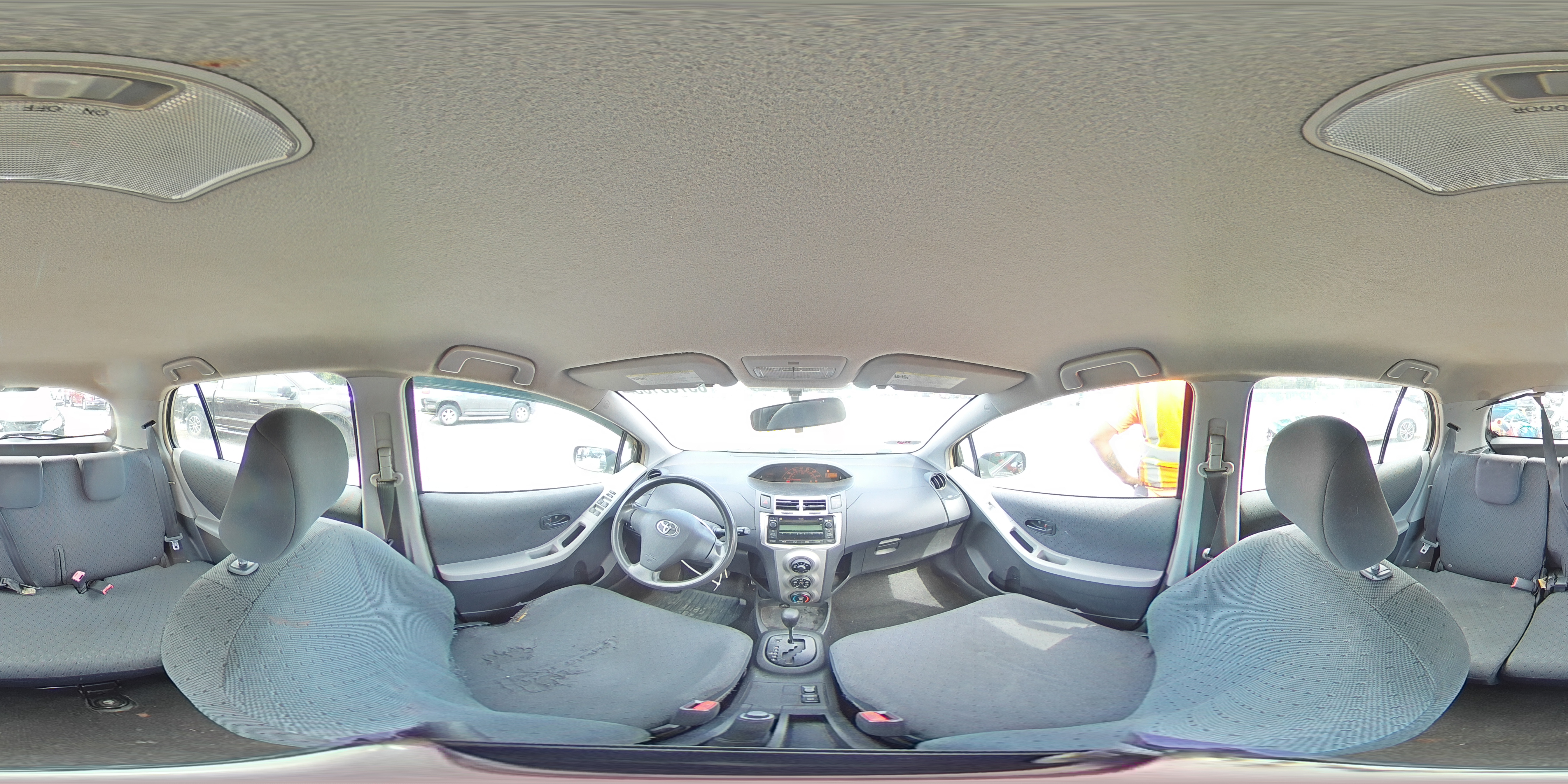 2010 Toyota Yaris VIN: JTDKT4K32A5323579 Lot: 63788185