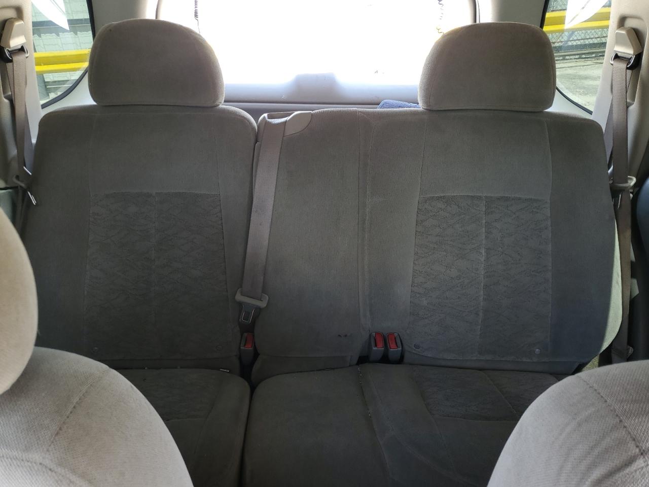1gkds13s852121843 1GKDS13S852121843 2005 GMC Envoy