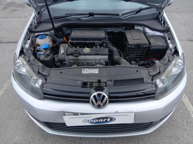 2010 VOLKSWAGEN GOLF S