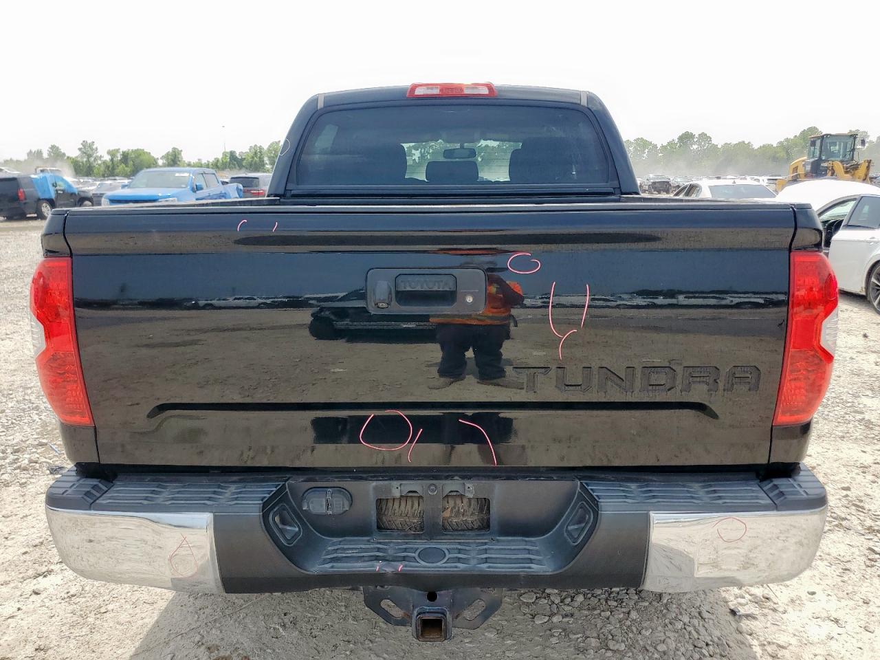 2014 Toyota Tundra Crewmax Sr5 VIN: 5TFEY5F12EX165414 Lot: 62781385