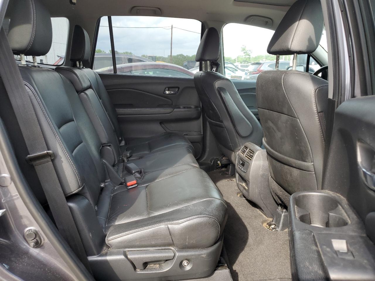 2018 Honda Pilot Exln VIN: 5FNYF6H74JB044415 Lot: 64954475