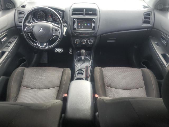  MITSUBISHI OUTLANDER 2017 Brązowy