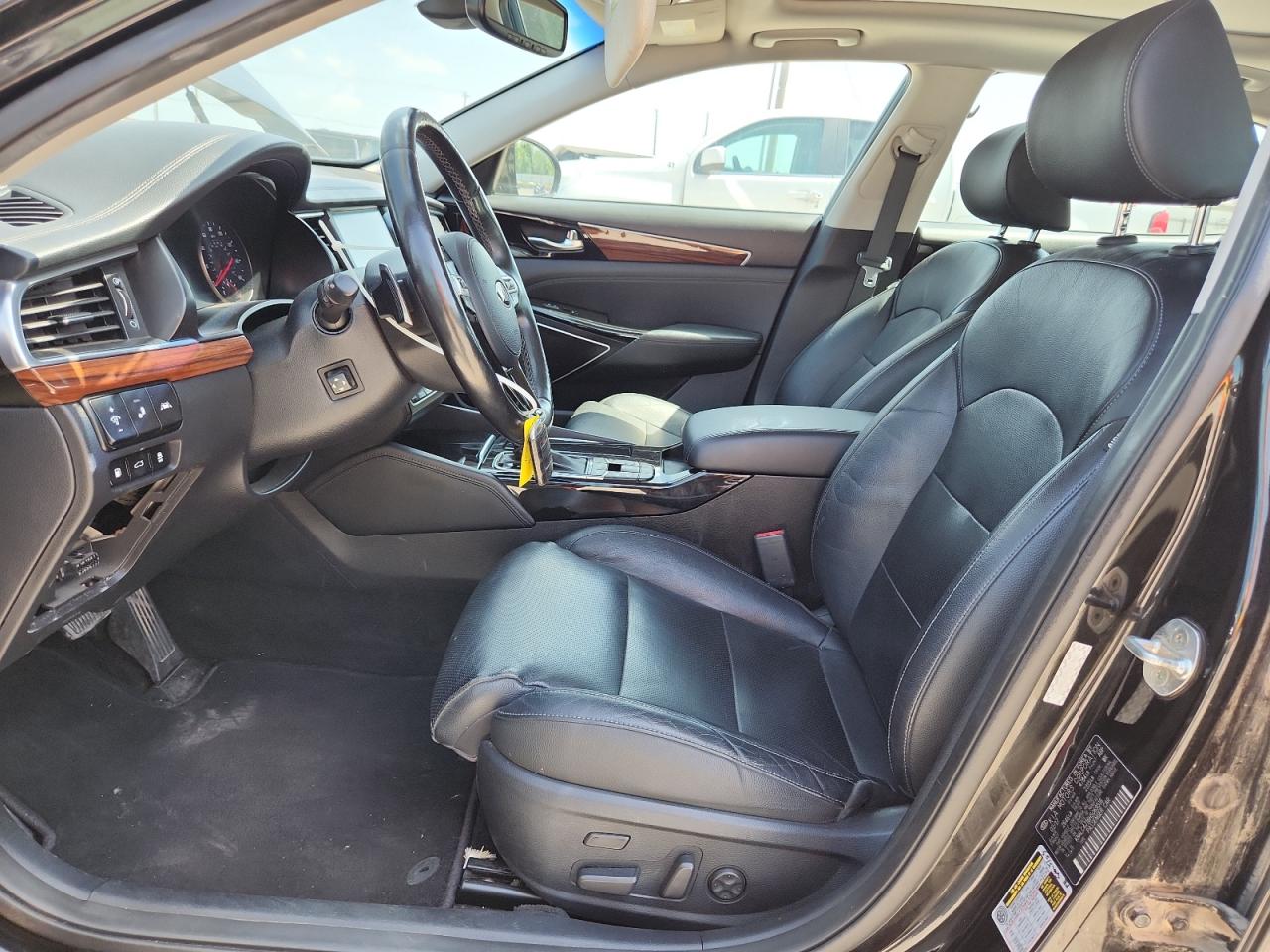 2017 Kia Cadenza Premium VIN: KNALC4J16H5069516 Lot: 65449815