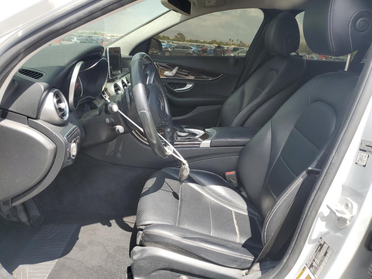 2015 Mercedes-Benz C 300 VIN: 55SWF4JB7FU075450 Lot: 65291965