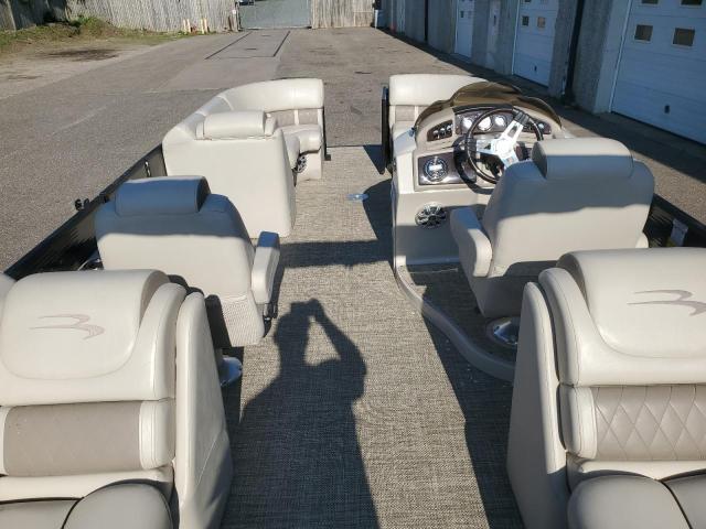 2016 BENNINGTON MARINE 2275GLI  