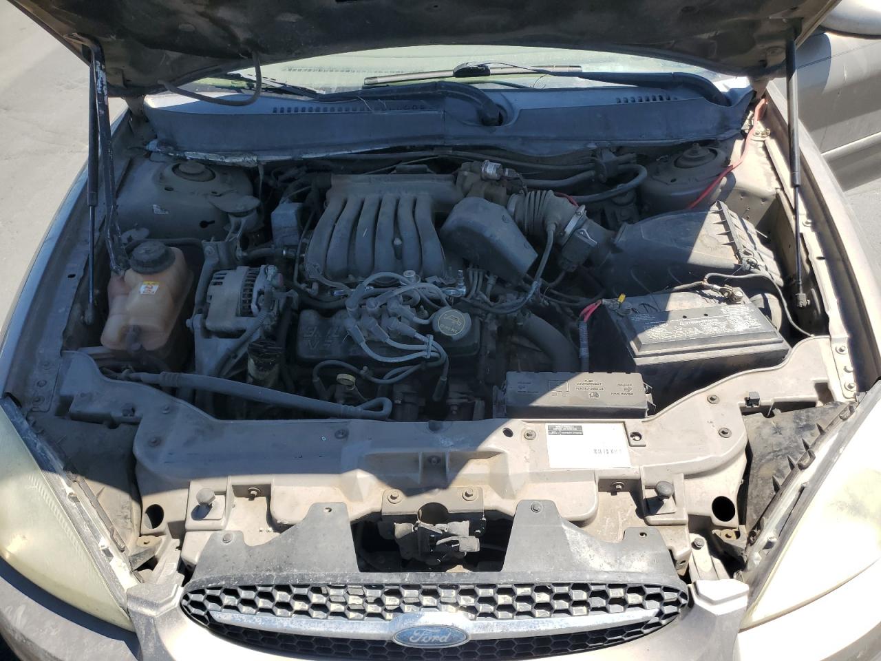 2002 Ford Taurus Se VIN: 1FAFP53U62A165684 Lot: 63800415