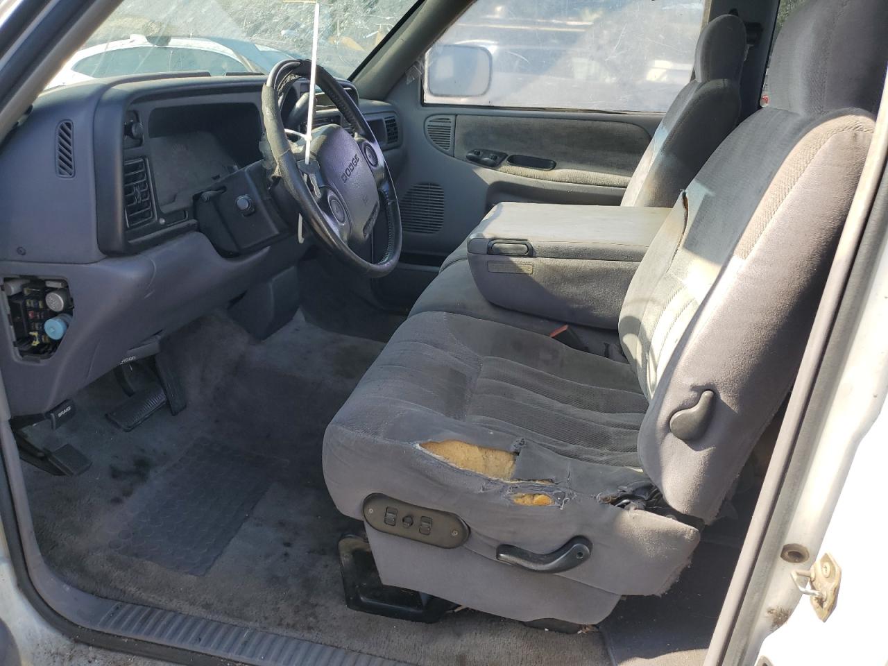 1977 Dodge Ram 1500 VIN: 3B7HC13Z6VG825649 Lot: 63810755
