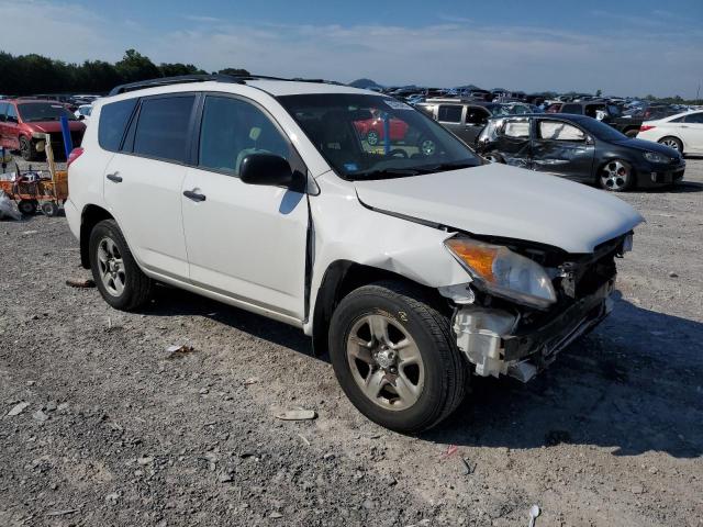 Паркетники TOYOTA RAV4 2012 Белы