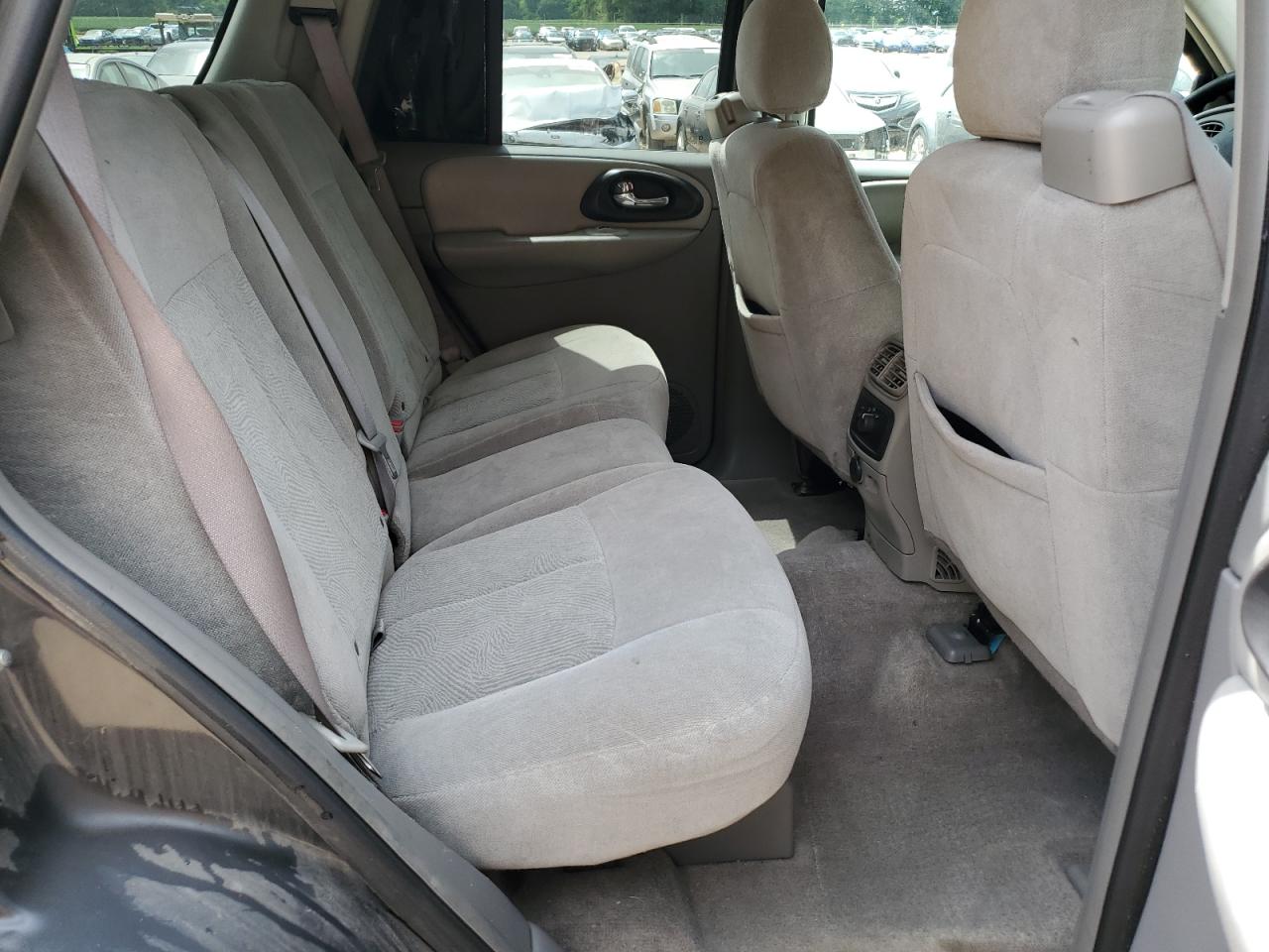 2007 Chevrolet Trailblazer Ls VIN: 1GNDS13S572137729 Lot: 65070955