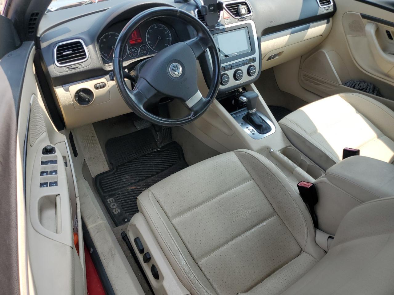wvwba71f38v016614 WVWBA71F38V016614 2008 Volkswagen Eos Turbo