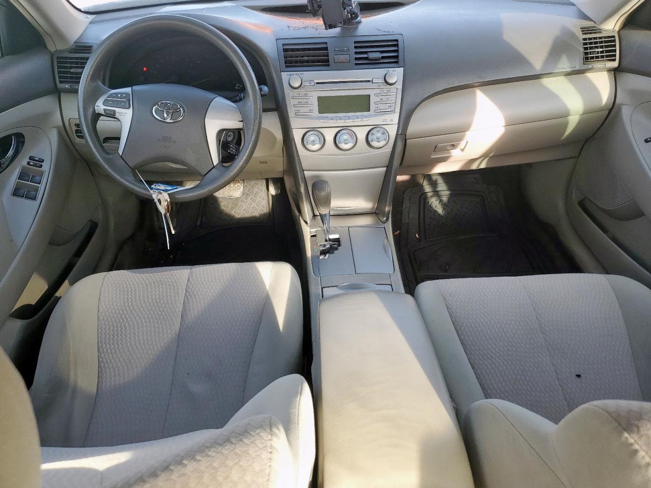 2010 Toyota Camry Base VIN: 4T1BF3EK2AU074495 Lot: 65419265