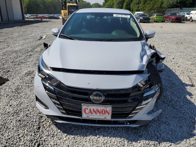  NISSAN VERSA 2024 Blue