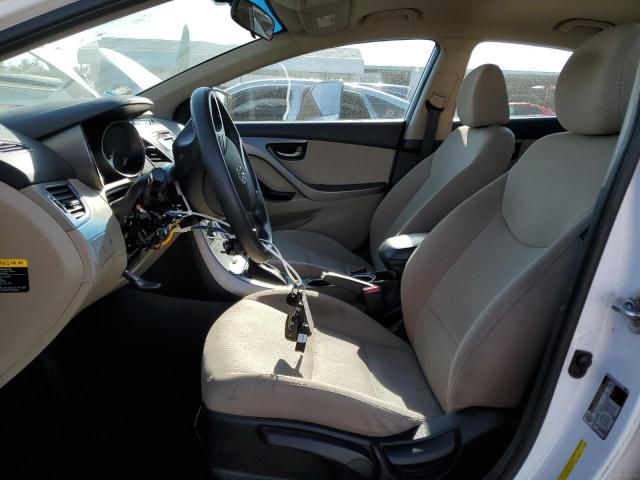  HYUNDAI ELANTRA 2016 Biały