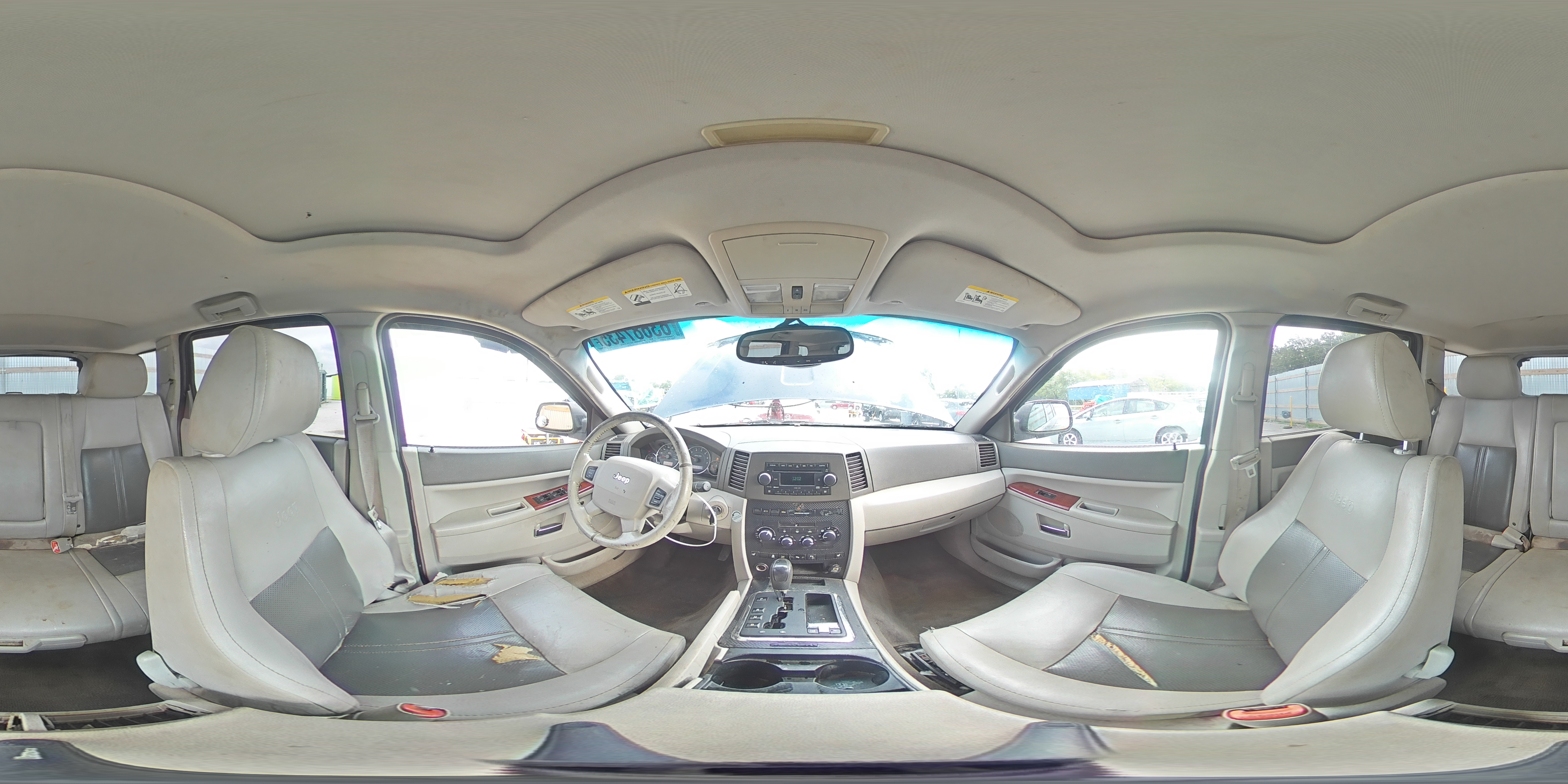 2005 Jeep Grand Cherokee Limited VIN: 1J4HR58205C597775 Lot: 63687435