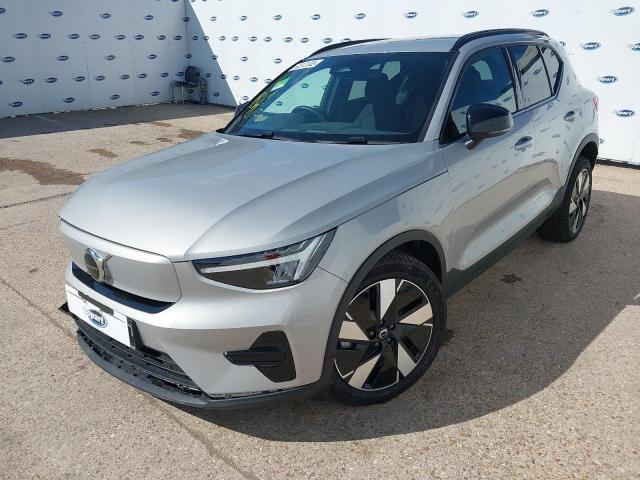 VOLVO XC40 CORE 2024