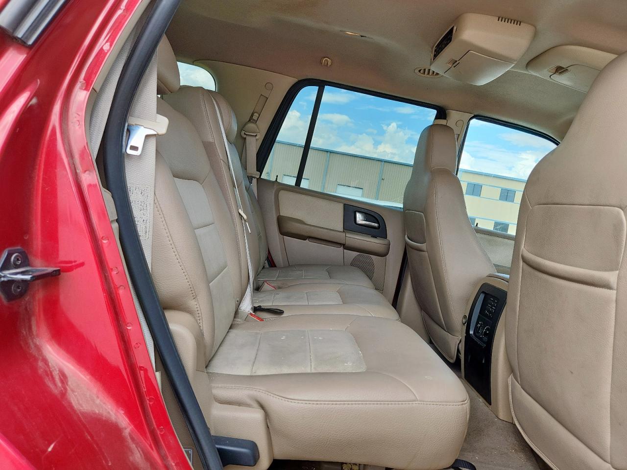 2004 Ford Expedition Eddie Bauer VIN: 1FMPU17L54LA56900 Lot: 63146045