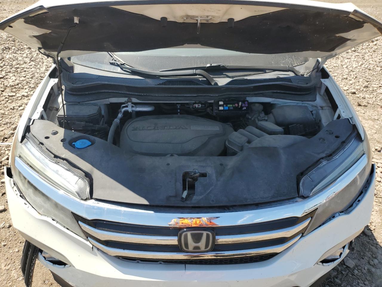 2016 Honda Pilot Touring VIN: 5FNYF6H90GB012264 Lot: 65222945
