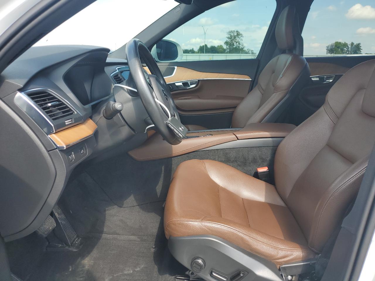 2021 Volvo Xc90 T6 Momentum VIN: YV4A22PK0M1739478 Lot: 63964205