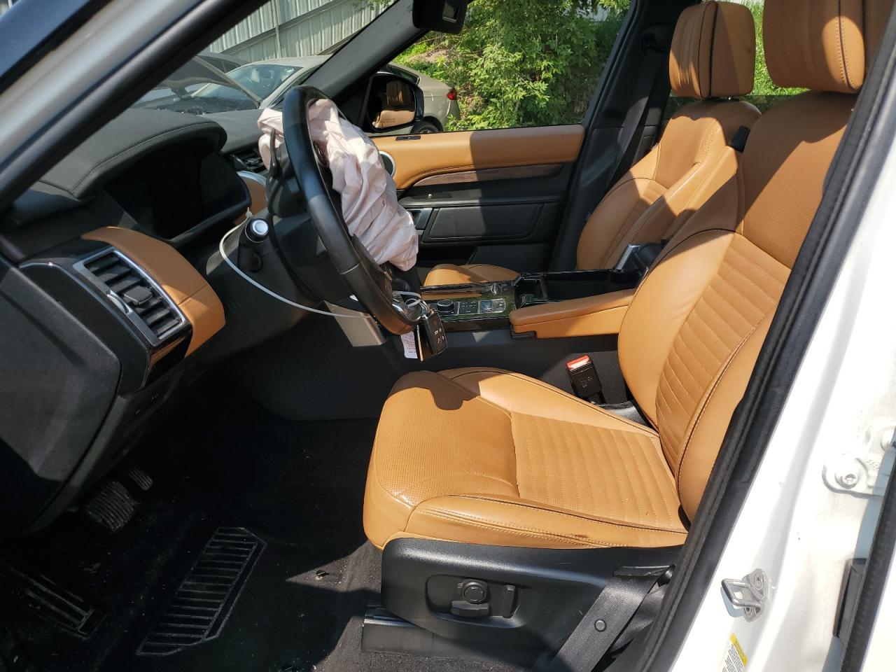 2018 Land Rover Discovery Hse Luxury VIN: SALRT2RV0JA057893 Lot: 64361745