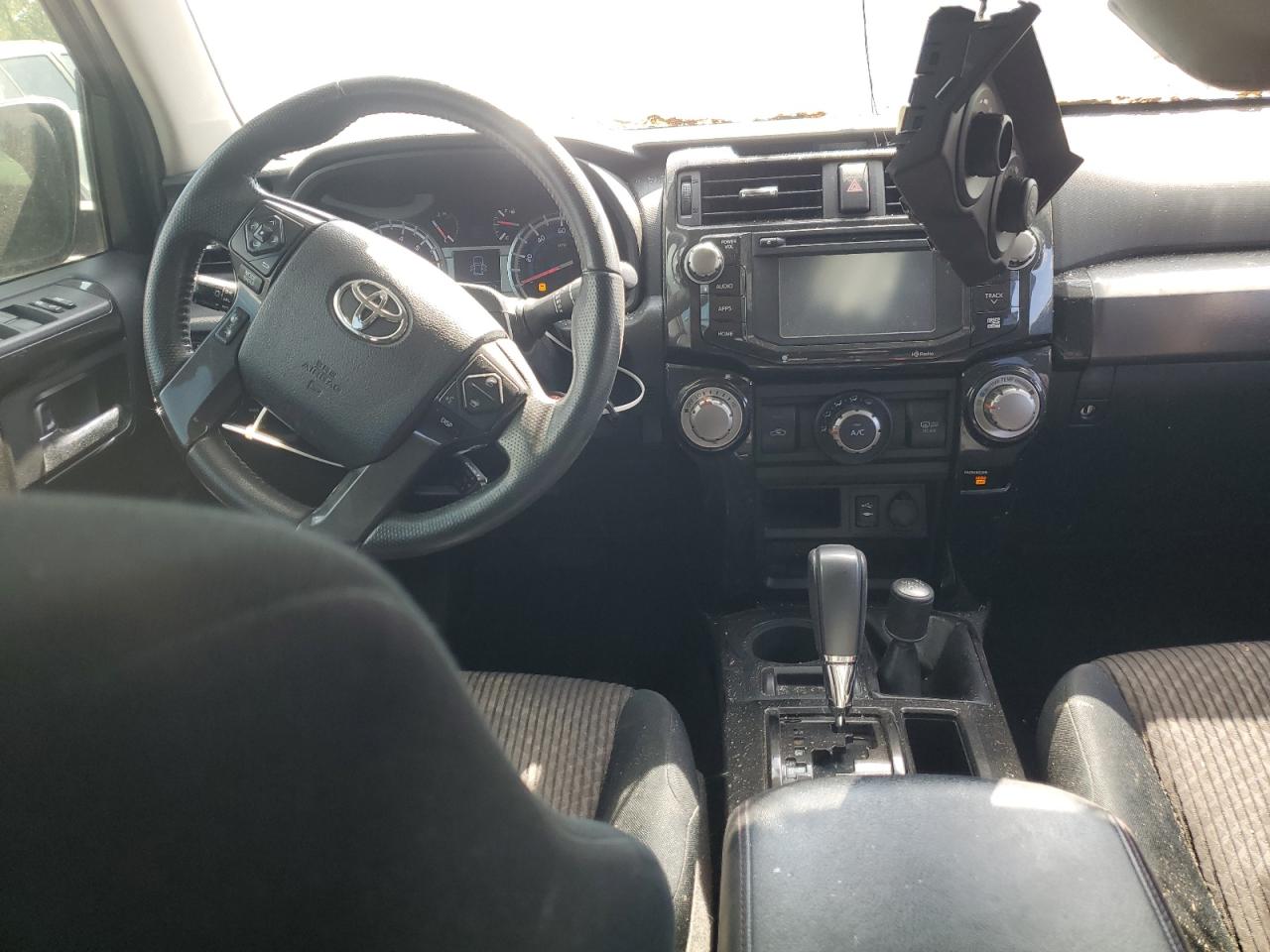 2015 Toyota 4Runner Sr5/Sr5 Premium VIN: JTEBU5JR7F5206141 Lot: 63137165