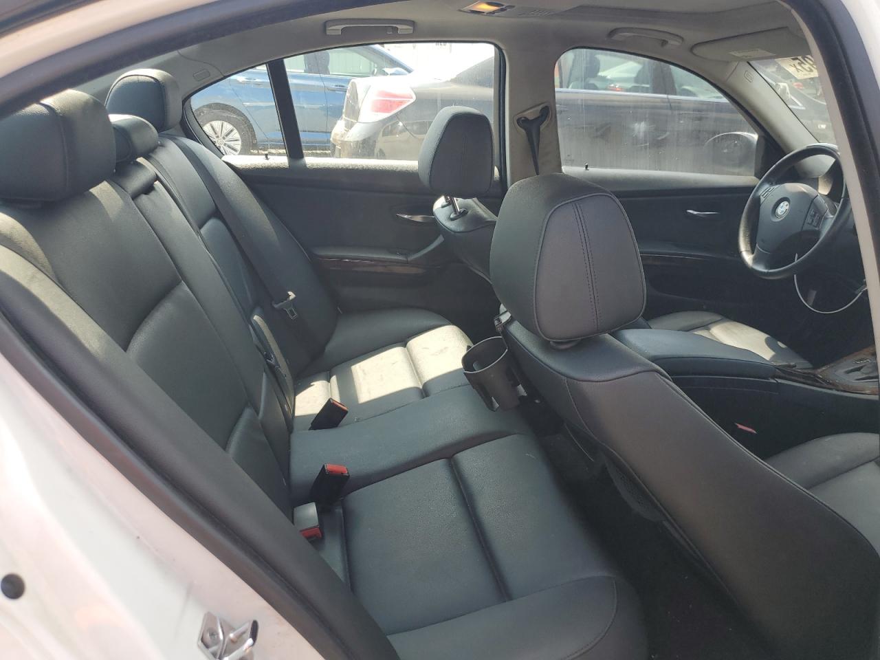 wbavc73508kx92838 WBAVC73508KX92838 2008 BMW 328 Xi Sulev