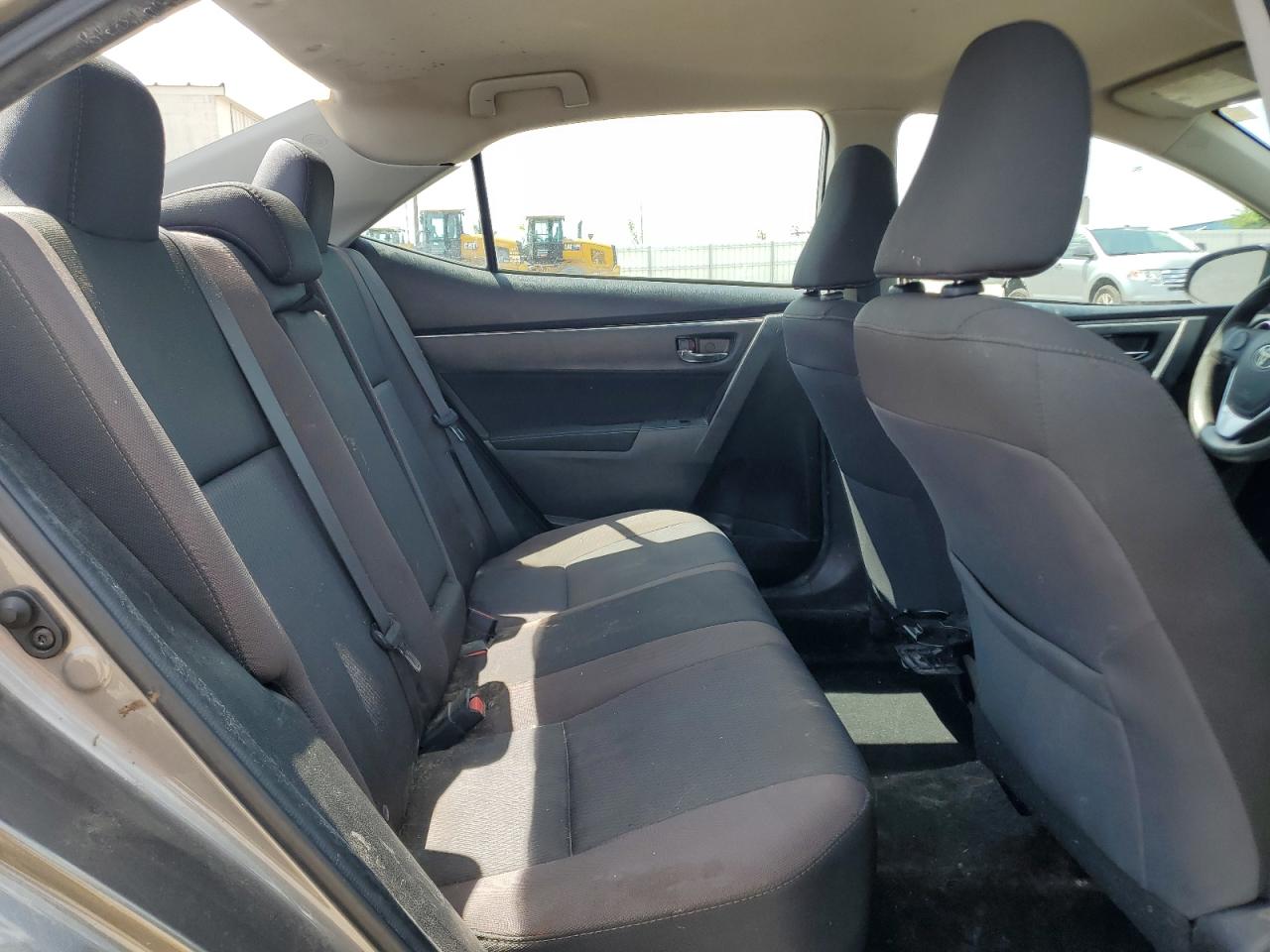 2017 Toyota Corolla L VIN: 5YFBURHEXHP700126 Lot: 63099095