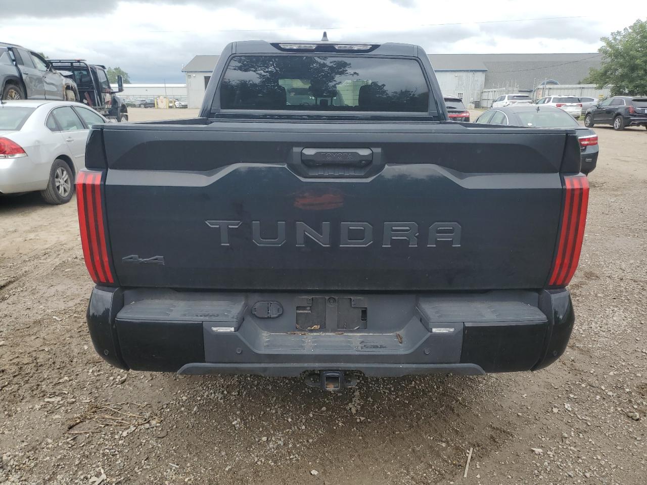 2024 Toyota Tundra Crewmax Sr VIN: 5TFLA5DB7RX218587 Lot: 64274175