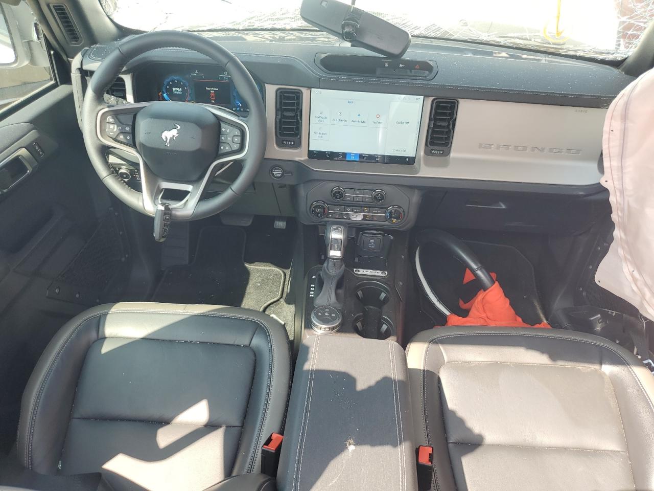 2025 Ford Bronco Outer Banks VIN: 1FMDE8BH3SLA77107 Lot: 63737525